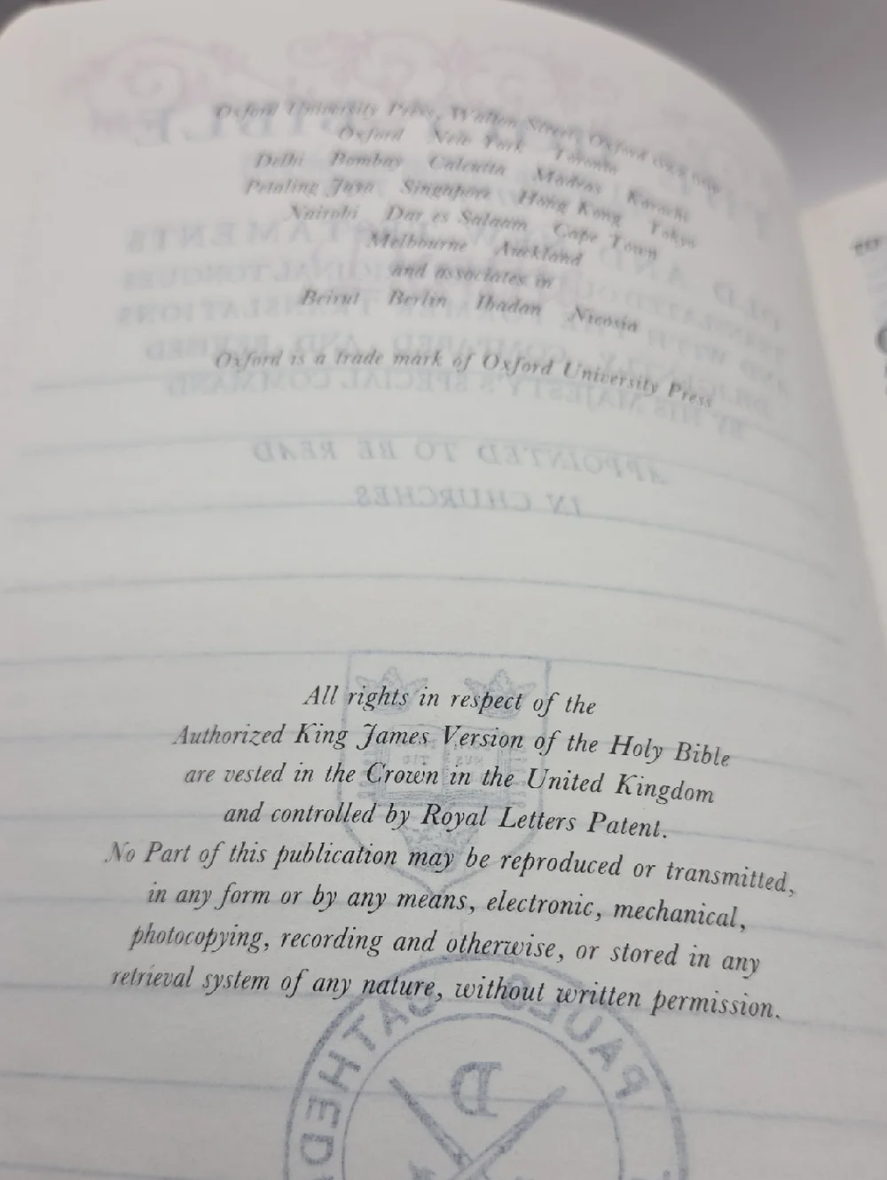 Oxford Red Concordance Bible with Gold Foil Spine Vintage
